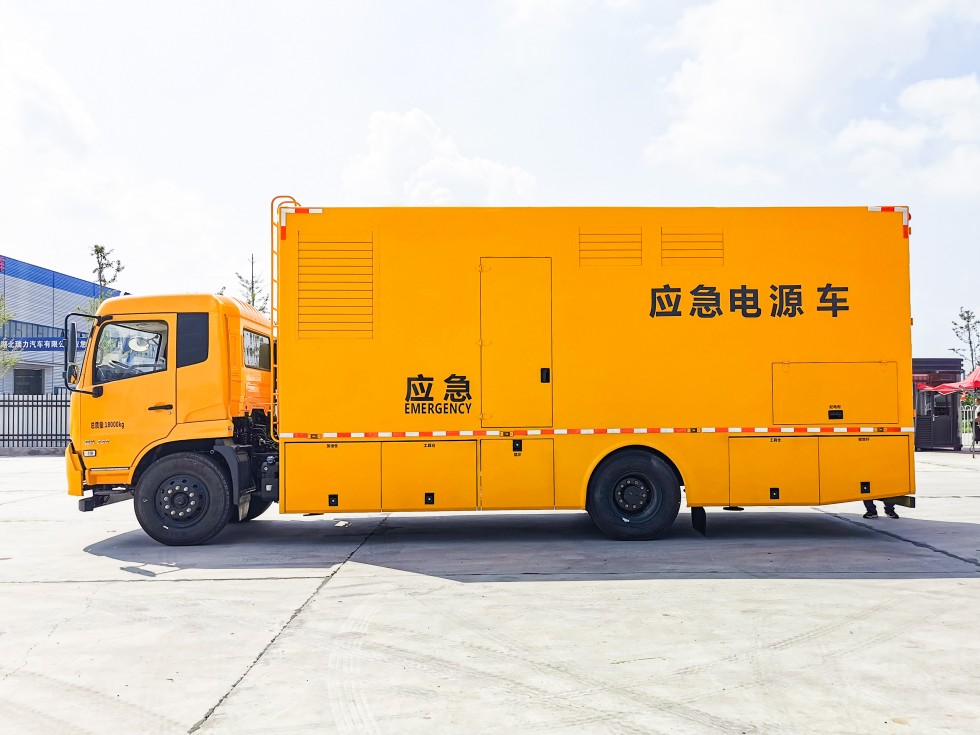 齊東方牌東風天錦電源車-500kw電源車 齊東方牌東風天錦電源車-500kw電源車